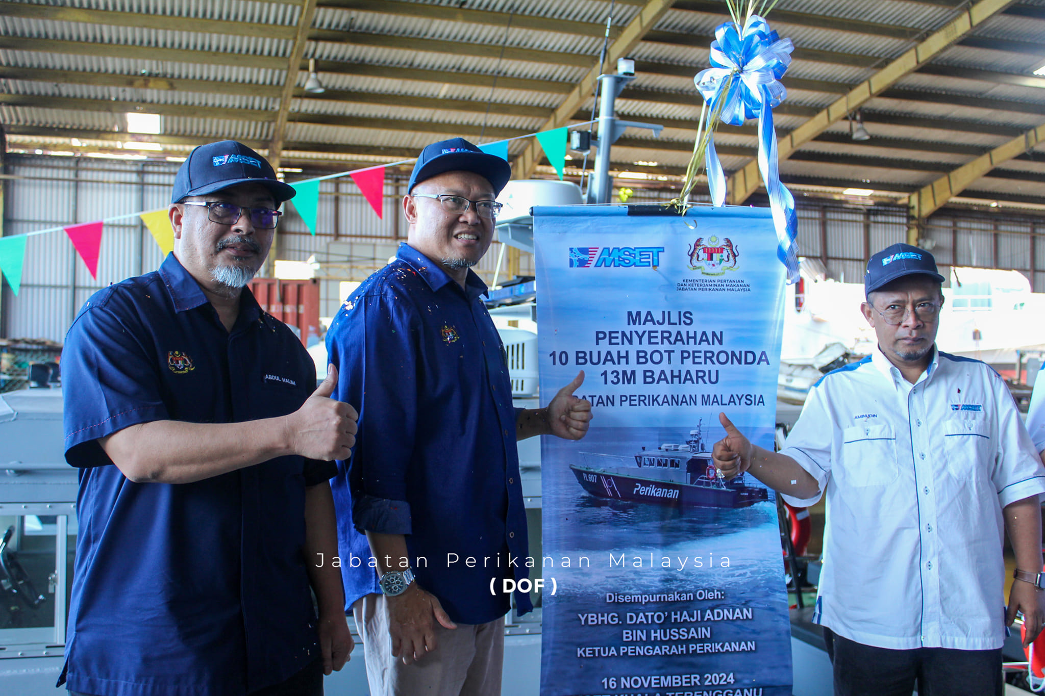 Majlis Penyerahan Bot bersama KPP