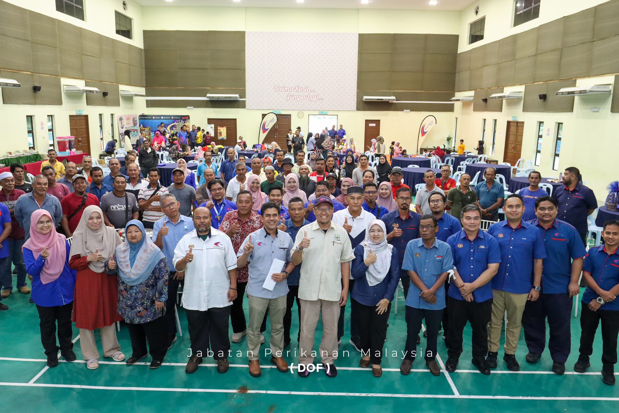 Dato' Haji Adnan bin Hussain Ketua Pengarah Malaysia merasmikan Program Pengukuhan dan Transformasi Kumpulan, Libat Urus bersama Ketua Pengarah Perikanan Malaysia & Rasa-rasa Akuakultur Jabatan Perikanan Negeri Pahang di Dewan Permata Camar, Kuantan.